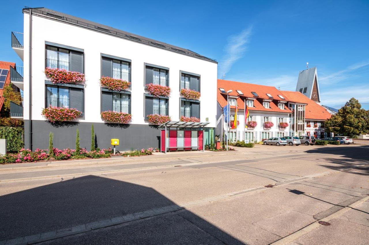 Hotel & Gasthaus Loewen Waldkirch Esterno foto